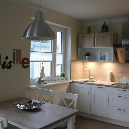 Vakantiehuis Reetdachhaus We 04 