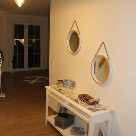 Reetdachhaus We 04 