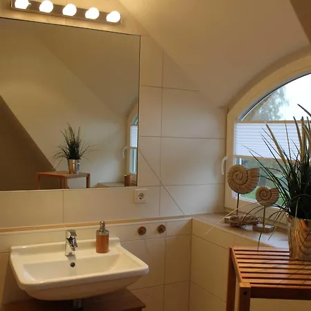 Reetdachhaus We 04 